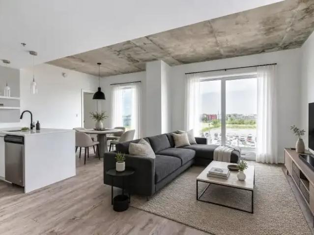 3 Bedroom Apartment Outremont QC 104863009