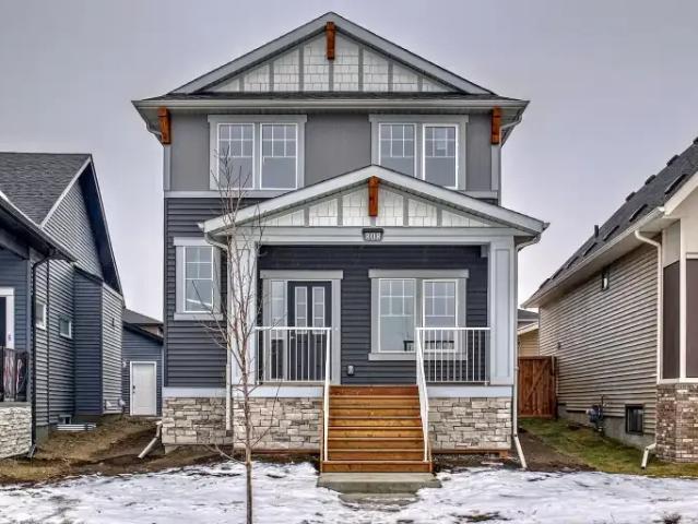 3 Bedroom Apartment Airdrie AB 106247870
