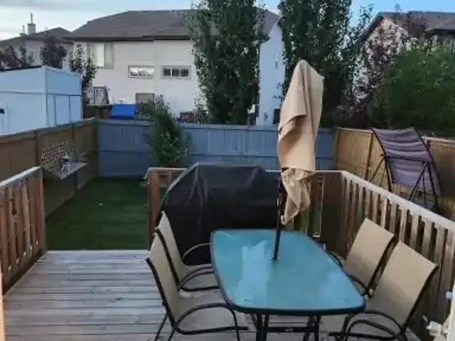 3 Bedroom Apartment Airdrie AB LS105737825