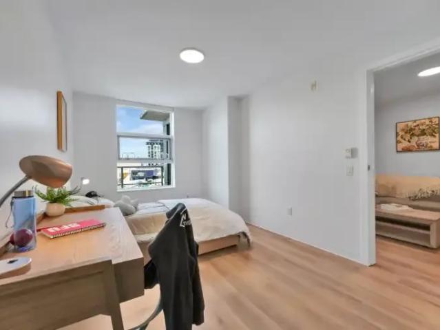 3 Bedroom Apartment Burnaby BC 102518700