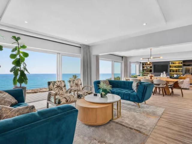 3 Bedroom Apartment Bantry Bay Bantry Bay 105850299