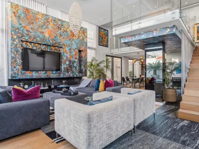 3 Bedroom Apartment Bantry Bay Bantry Bay 105850313