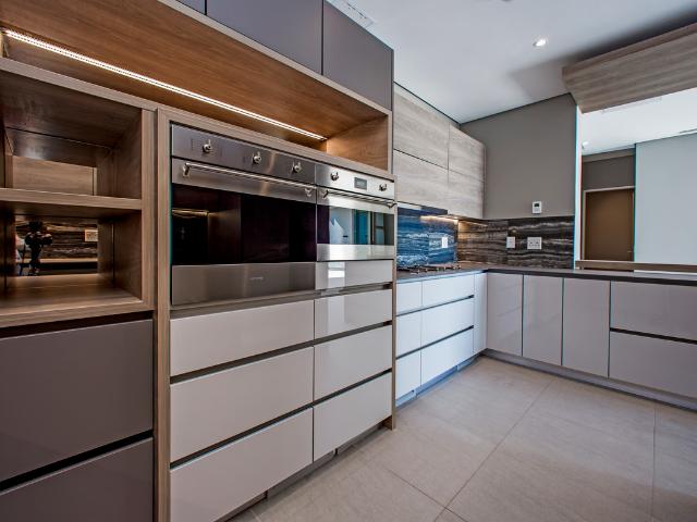 3 Bedroom Apartment Block To Let in Rosebank
