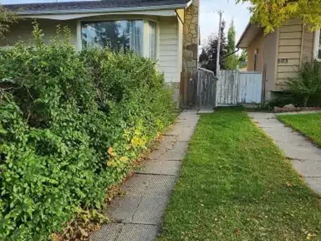 3 Bedroom Apartment Calgary AB 104257081