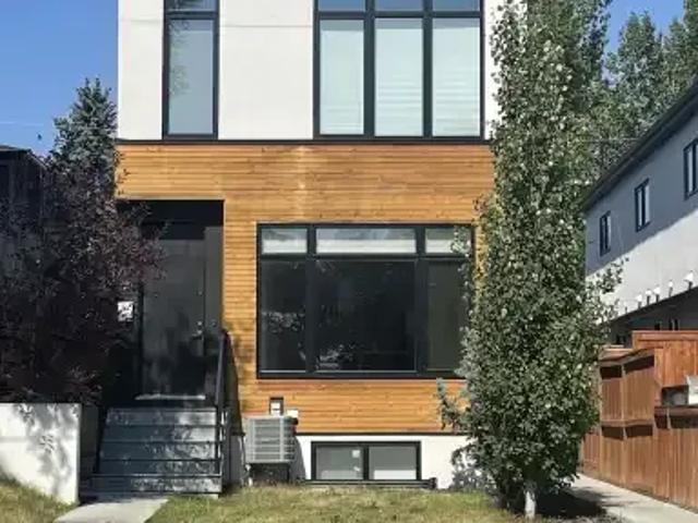 3 Bedroom Apartment Calgary AB 104563250