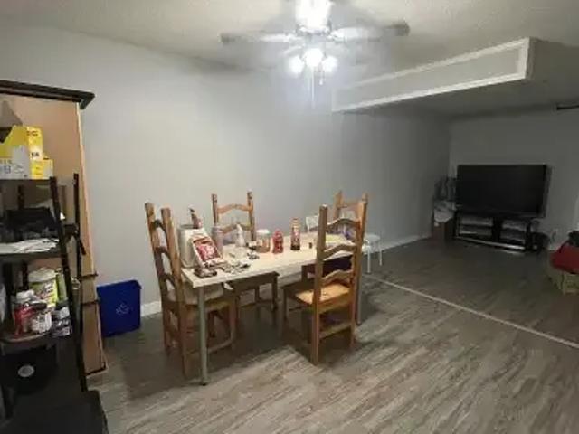 3 Bedroom Apartment Calgary AB 104638382