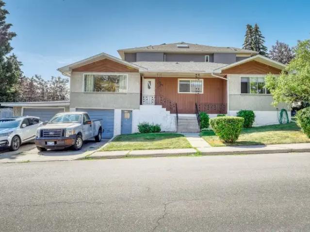 3 Bedroom Apartment Calgary AB 104841445