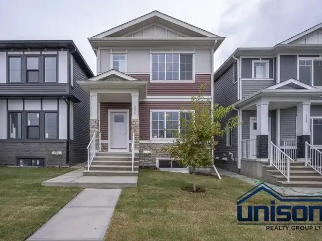3 Bedroom Apartment Calgary AB 104986120