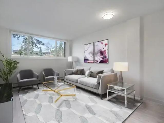 3 Bedroom Apartment Calgary AB 104990687