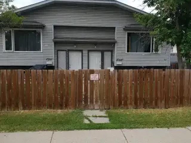 3 Bedroom Apartment Calgary AB 105009066