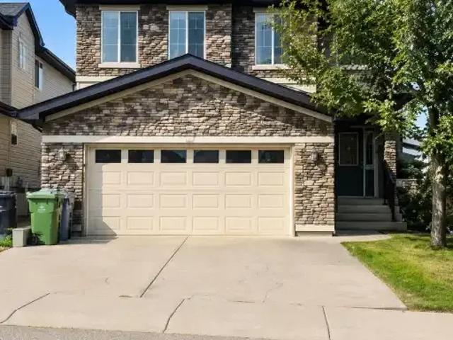 3 Bedroom Apartment Calgary AB 105150943