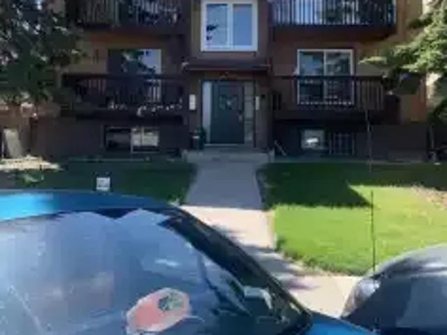 3 Bedroom Apartment Calgary AB 105167344