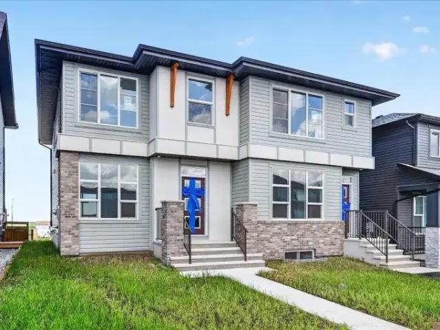 3 Bedroom Apartment Calgary AB 105378192