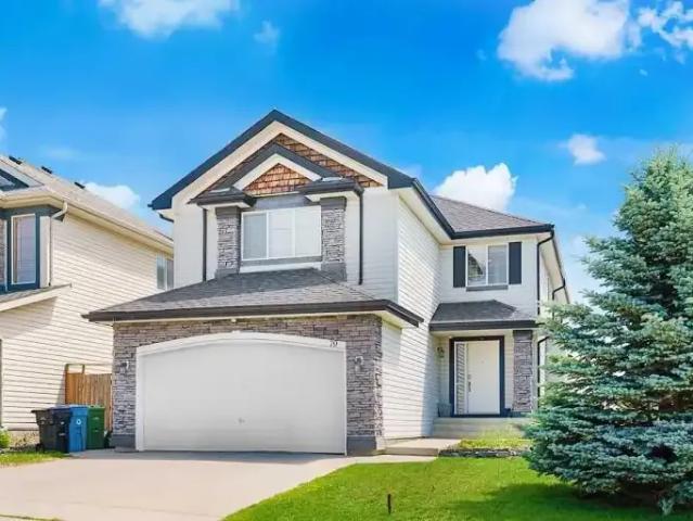 3 Bedroom Apartment Calgary AB 105580433