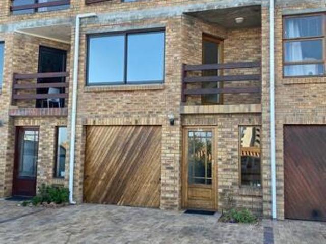 3 Bedroom Apartment Cape Town Western Cape LS103430499