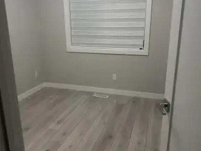 3 Bedroom Apartment Chestermere AB 104362315