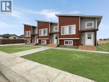 3 Bedroom Apartment Clairmont AB 103368005
