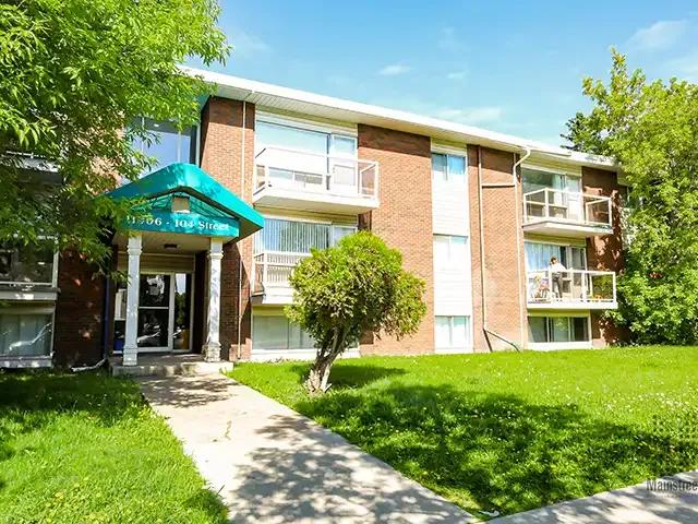 3 Bedroom Apartment Edmonton AB LS103999623