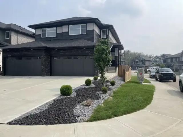 3 Bedroom Apartment Edmonton AB 104362733