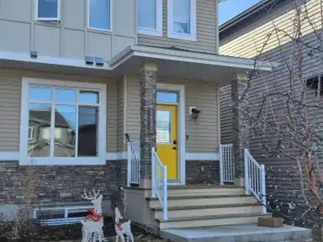 3 Bedroom Apartment Edmonton AB 104401623