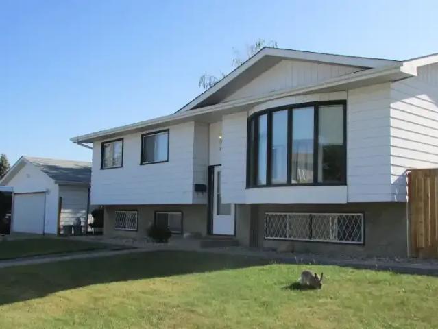 3 Bedroom Apartment Edmonton AB 104507032