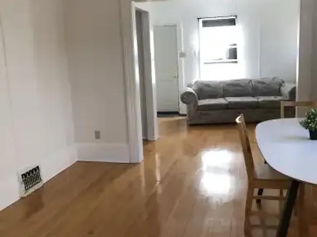 3 Bedroom Apartment Edmonton AB 104877037
