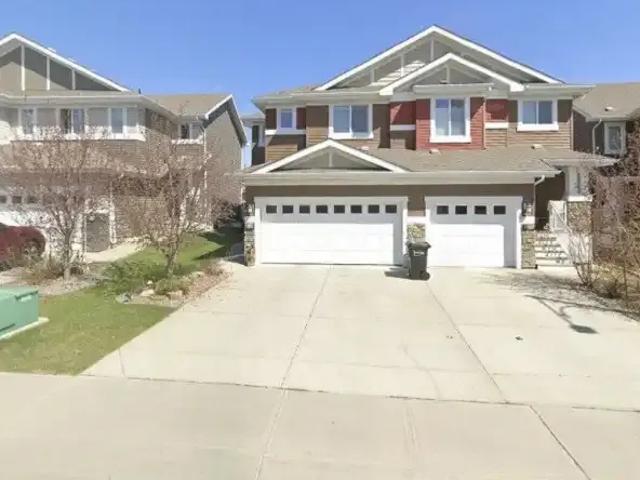 3 Bedroom Apartment Edmonton AB 104972808