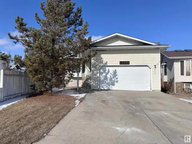 3 Bedroom Apartment Edmonton AB 104985832