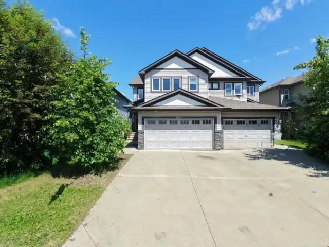 3 Bedroom Apartment Edmonton AB 104985958