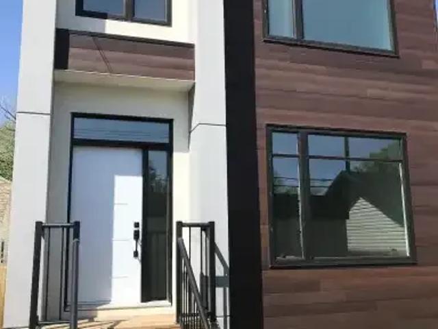 3 Bedroom Apartment Edmonton AB 105047839