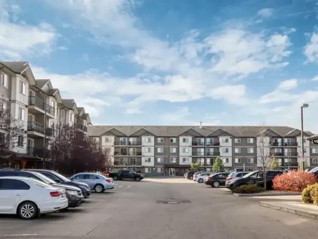 3 Bedroom Apartment Edmonton AB 105184991
