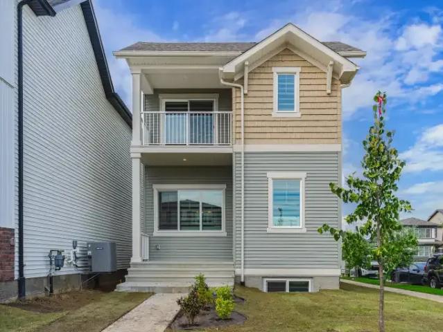 3 Bedroom Apartment Edmonton AB 105248991