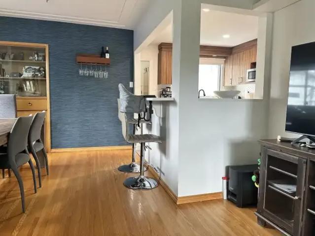3 Bedroom Apartment Edmonton AB 105309539
