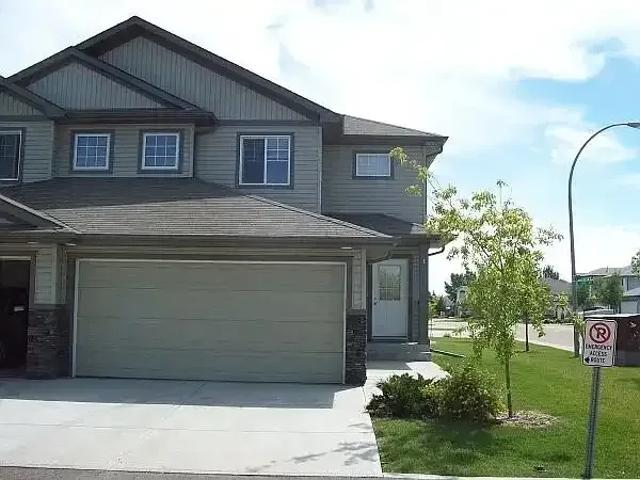 3 Bedroom Apartment Edmonton AB 105486314
