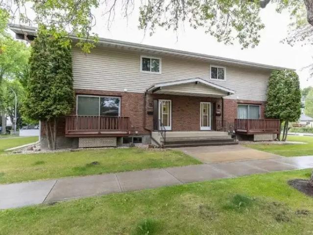3 Bedroom Apartment Edmonton AB 105486498