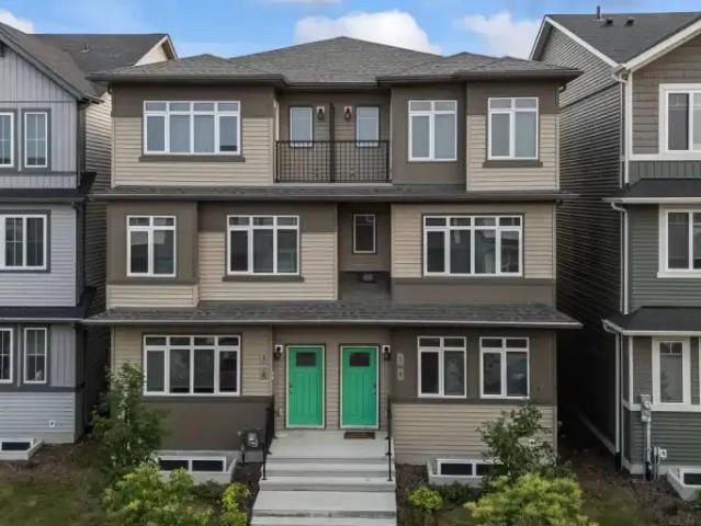 3 Bedroom Apartment Edmonton AB 105580411