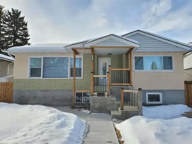 3 Bedroom Apartment Edmonton AB 105703666