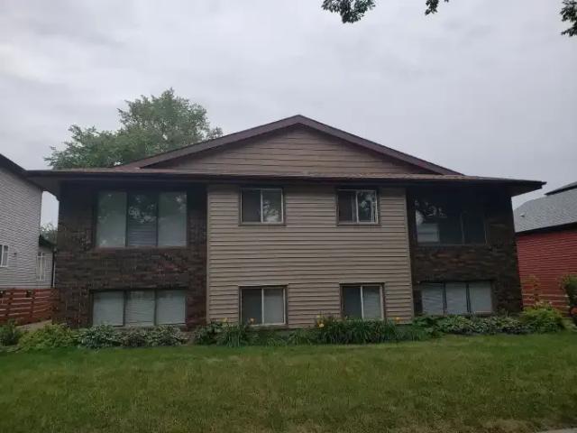 3 Bedroom Apartment Edmonton AB 106134314