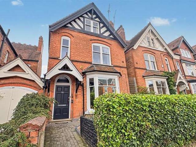 3 Bedroom Apartment Flat