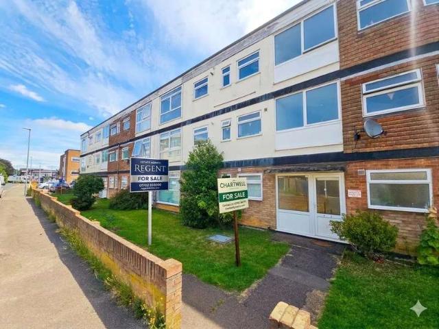 3 Bedroom Apartment Flat