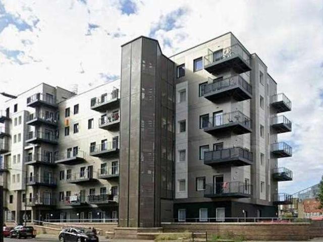 3 Bedroom Apartment Flat