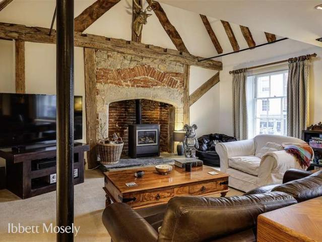3 Bedroom Apartment Flat