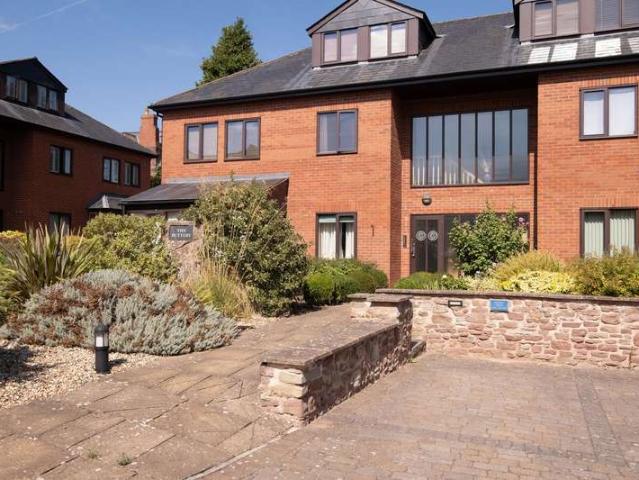 3 Bedroom Apartment Flat