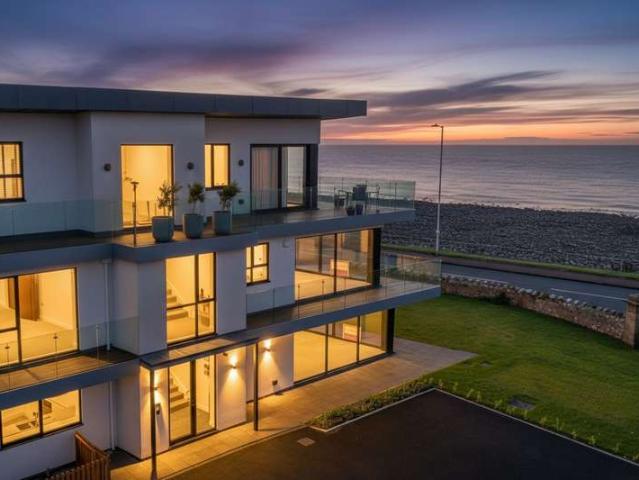 3 Bedroom Apartment Flat