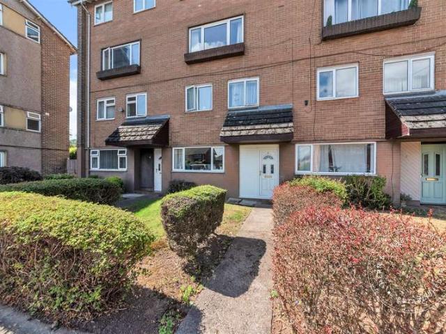 3 Bedroom Apartment Flat