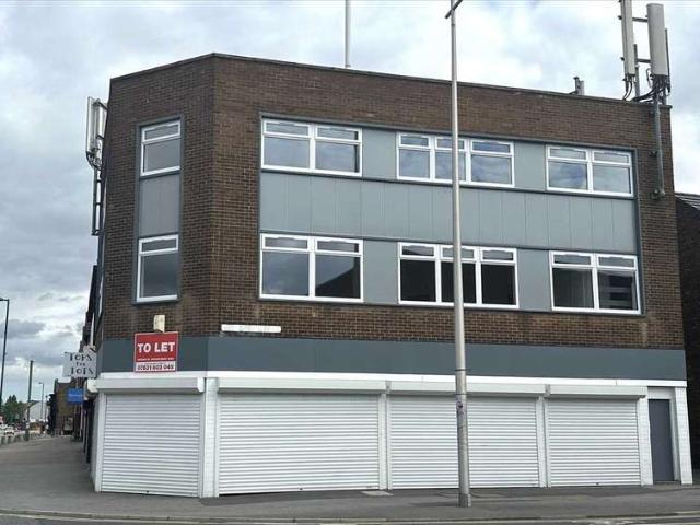 3 Bedroom Apartment Flat