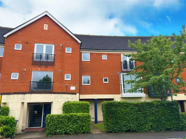 3 Bedroom Apartment Flat