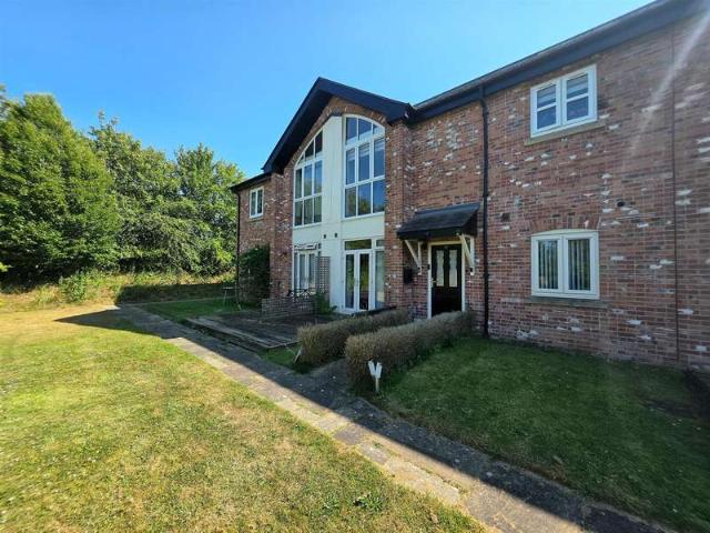 3 Bedroom Apartment Flat