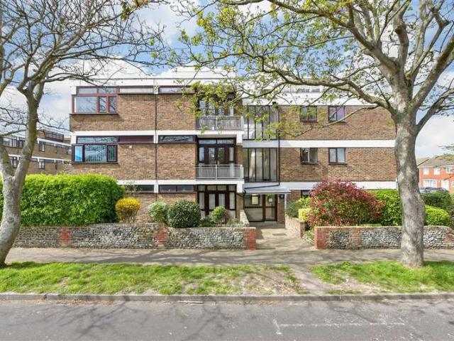 3 Bedroom Apartment Flat