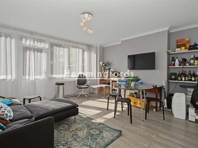 3 Bedroom Apartment Flat
